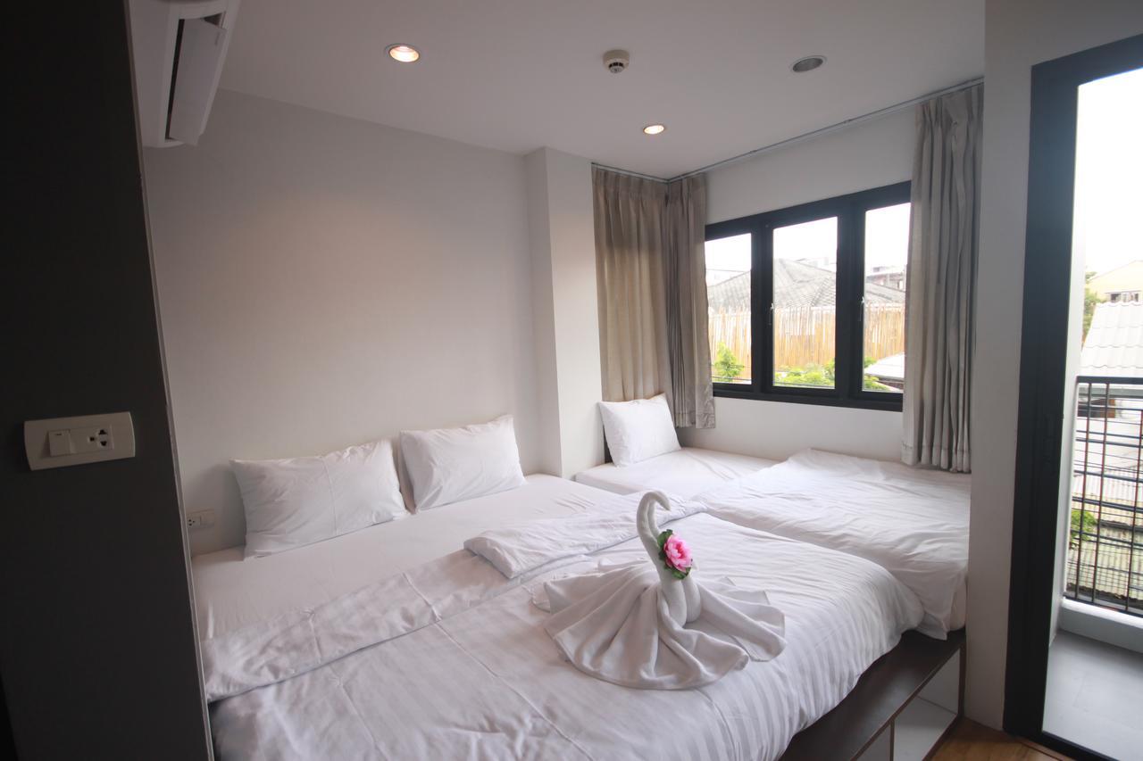 Darin Hostel Bangkok Buitenkant foto